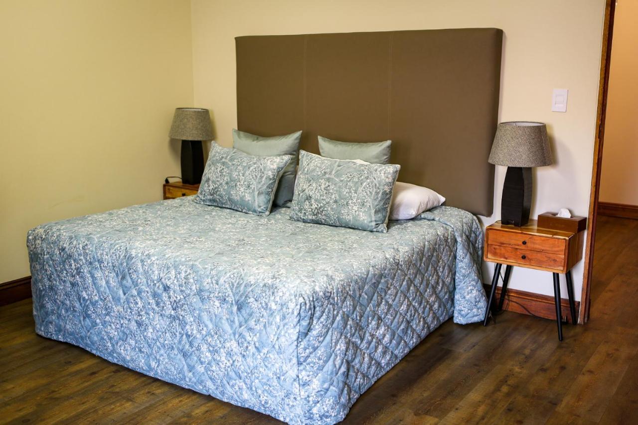 Scott'S Manor Guesthouse Function And Conference Venue Lichtenburg エクステリア 写真