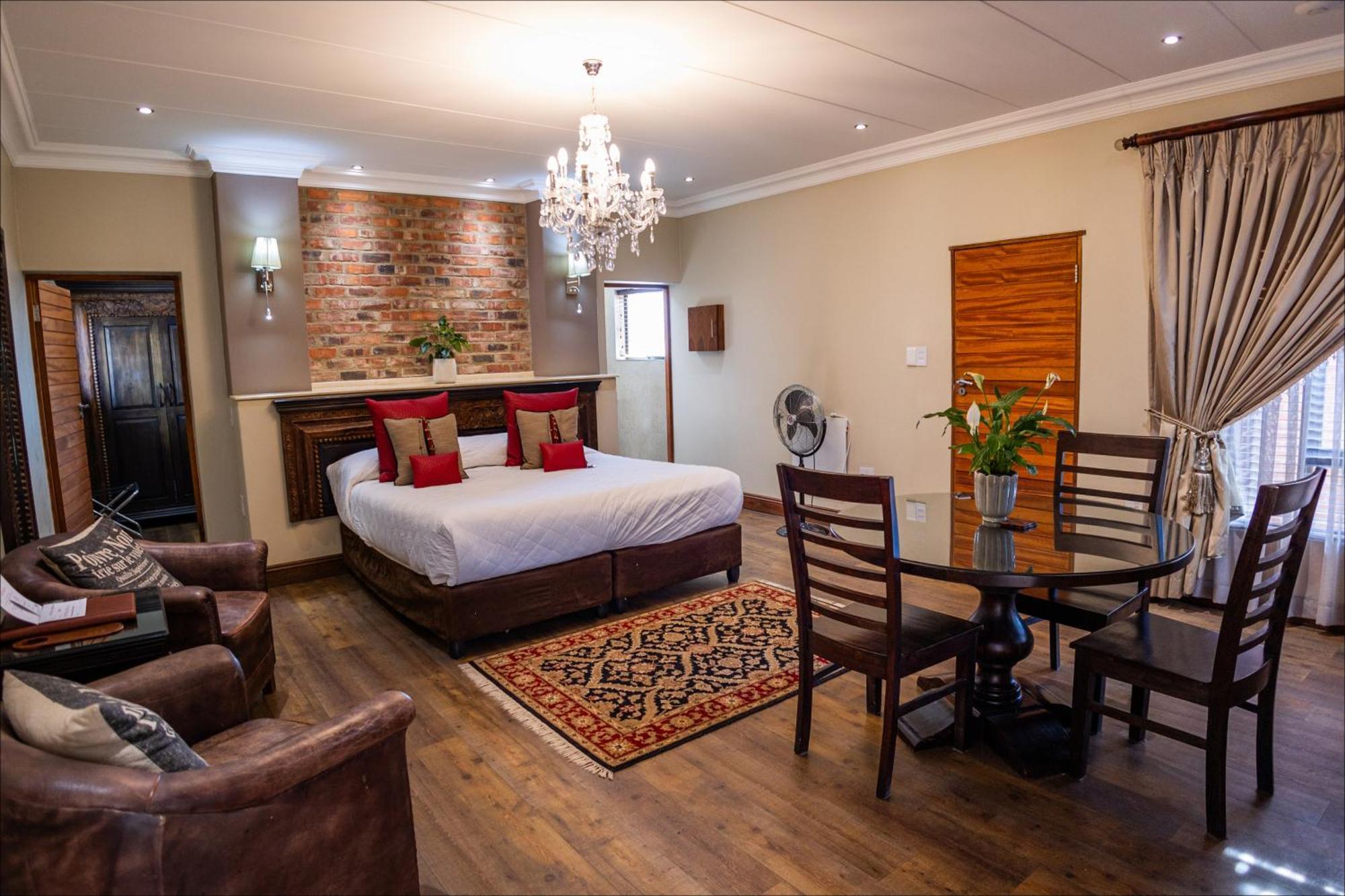 Scott'S Manor Guesthouse Function And Conference Venue Lichtenburg エクステリア 写真