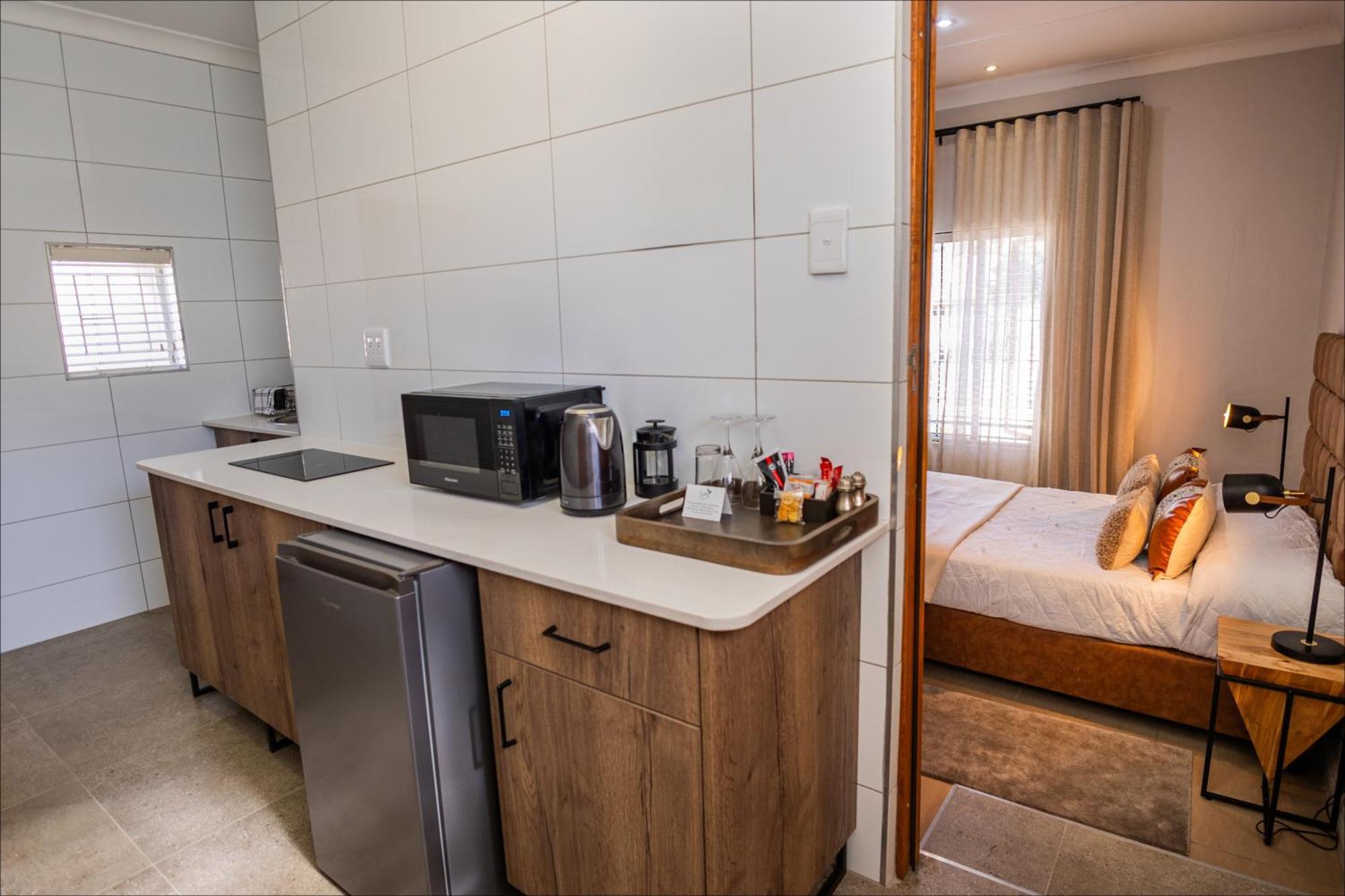 Scott'S Manor Guesthouse Function And Conference Venue Lichtenburg エクステリア 写真